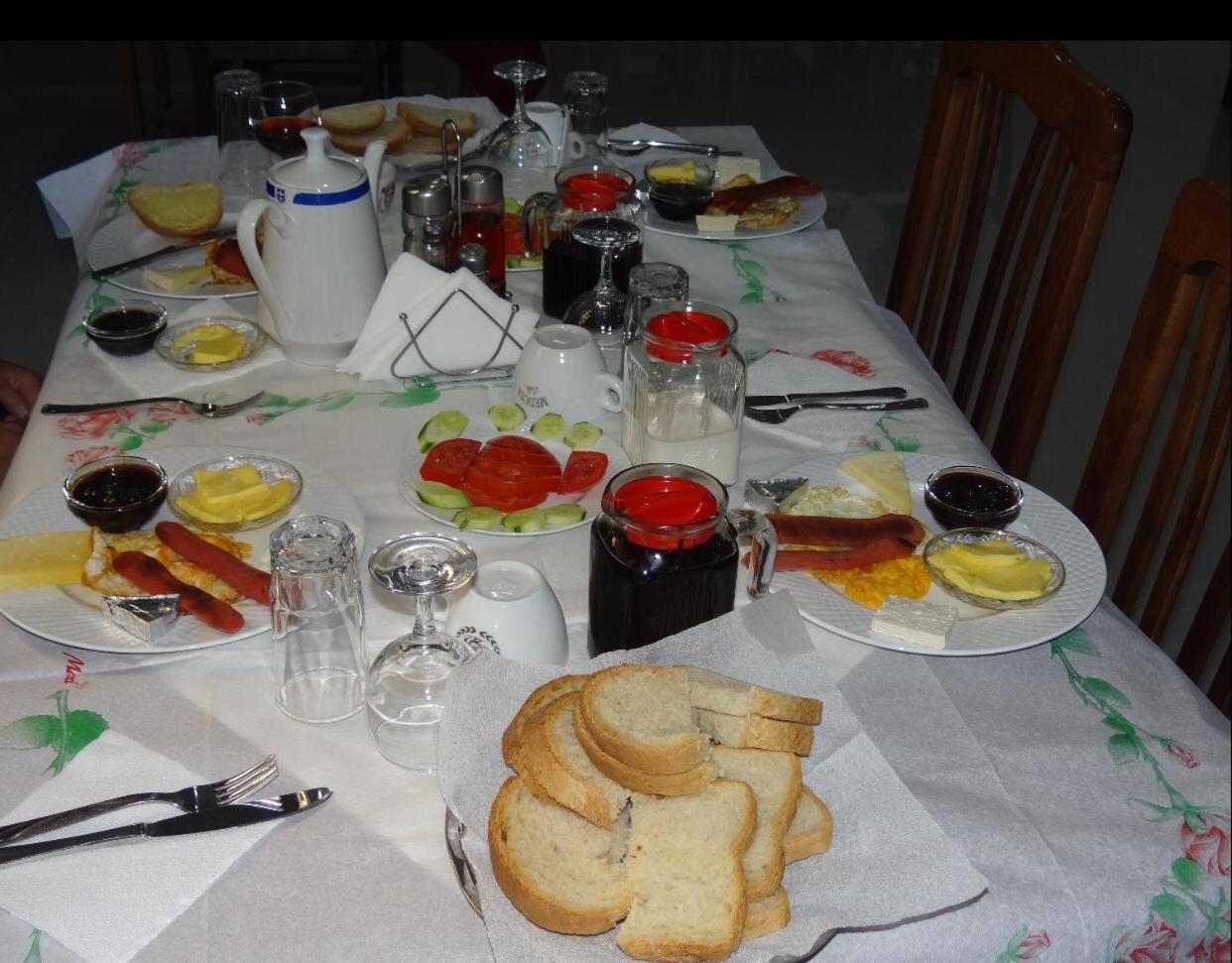 Haris Hotel Vlorë 外观 照片